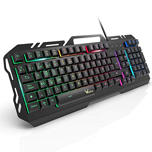 Teclado Gaming, WisFox Teclado RGB Rainbow Retroiluminado con cable, Panel metálico Resistente con Diseño Resistente a Salpicadura, Layout Español Teclado para PC / Laptop / PS4 / Xbox One